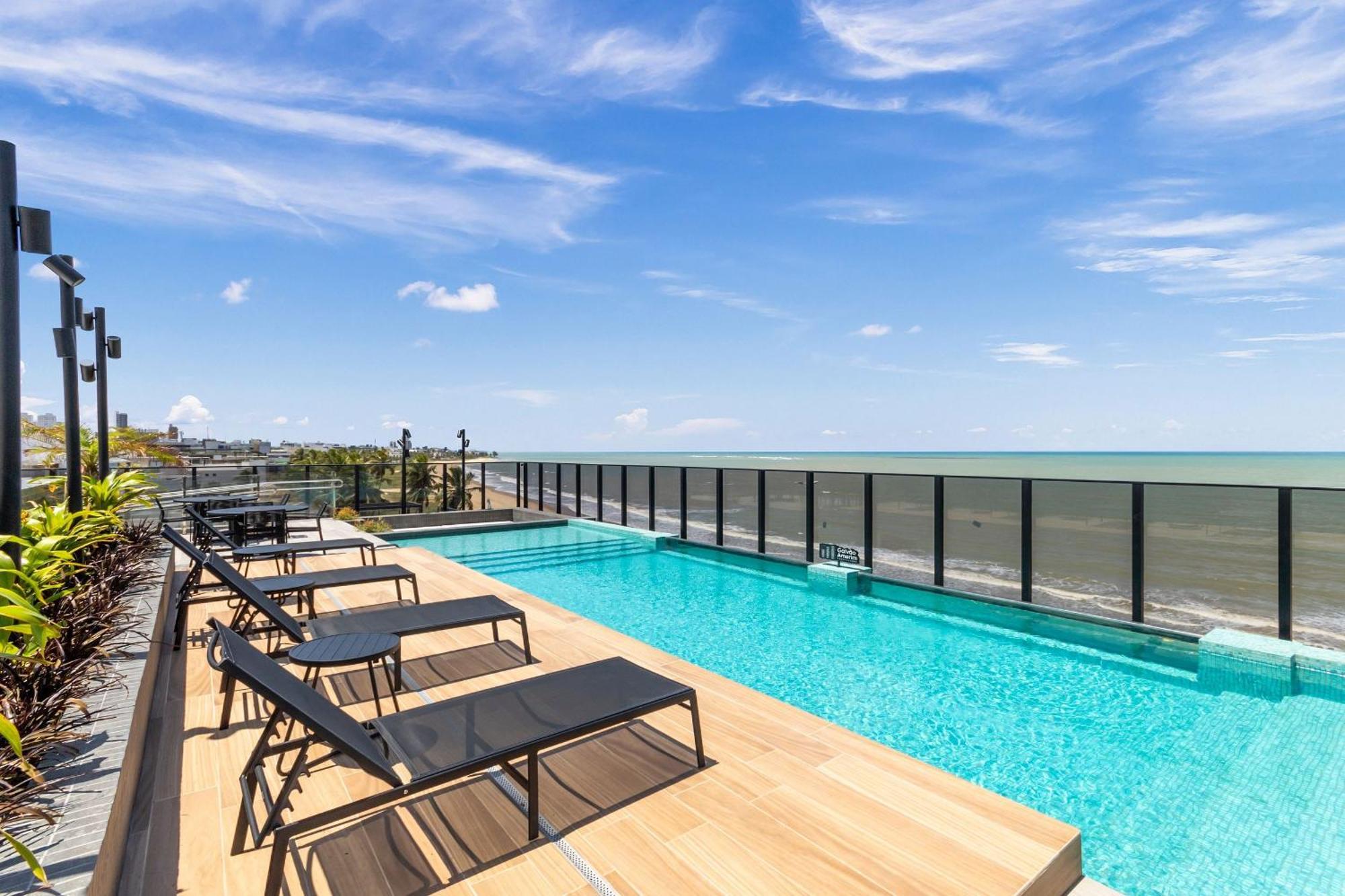Haus #137 - Estudio Em Bessa Por Carpediem